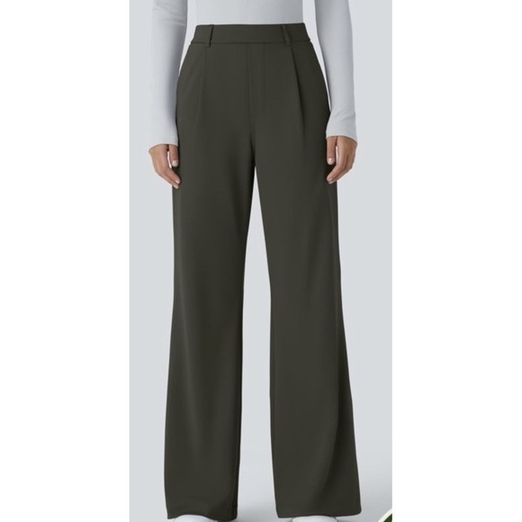 HALARA Other - Halara Flex DayStretch High Waisted Pocket Straight Leg Work Pants Green‎ Size M